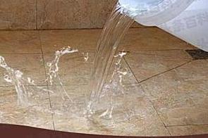 陵水漏水维修 免砸砖防水材料该如何施工